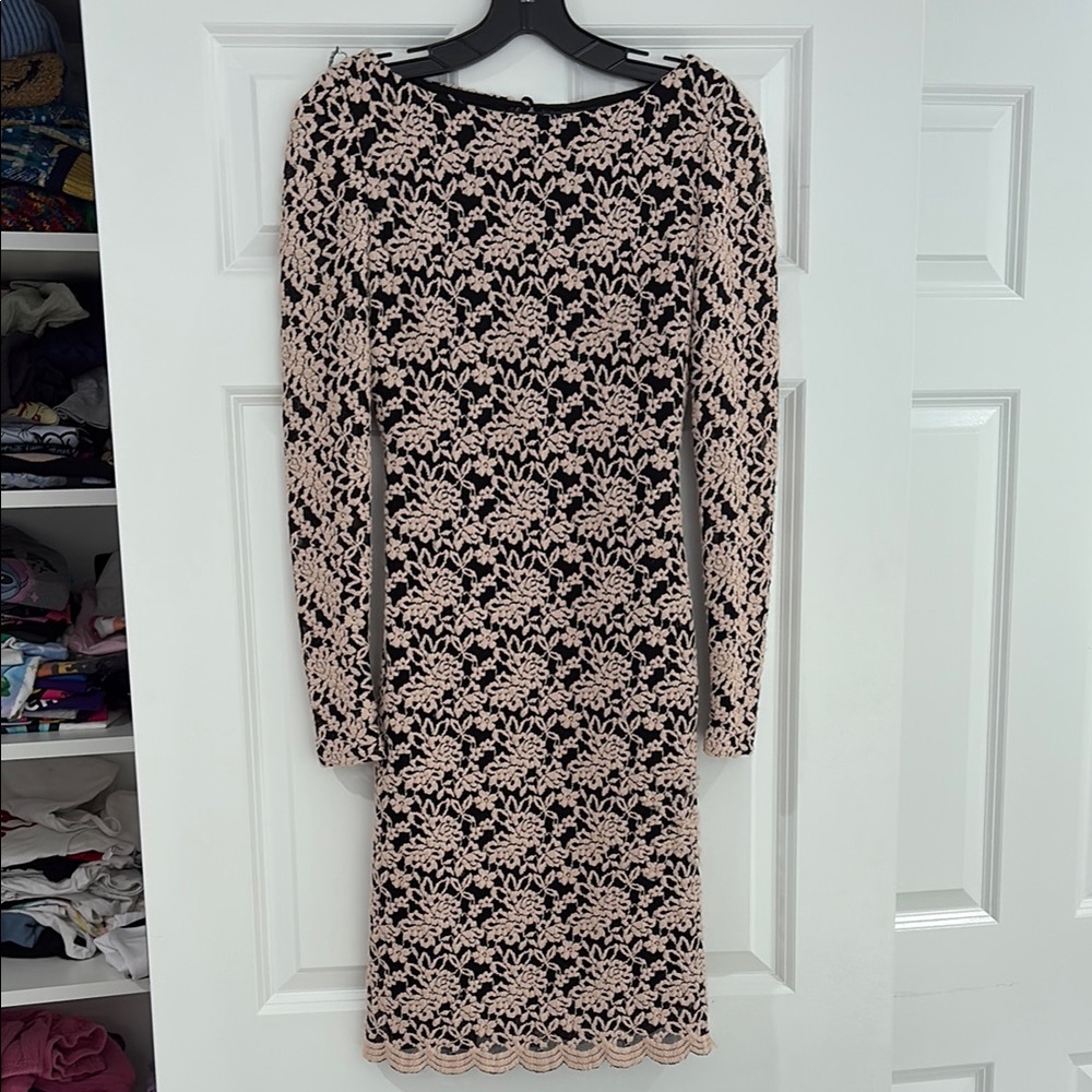 Elegant Black and Cream Lace Dress
